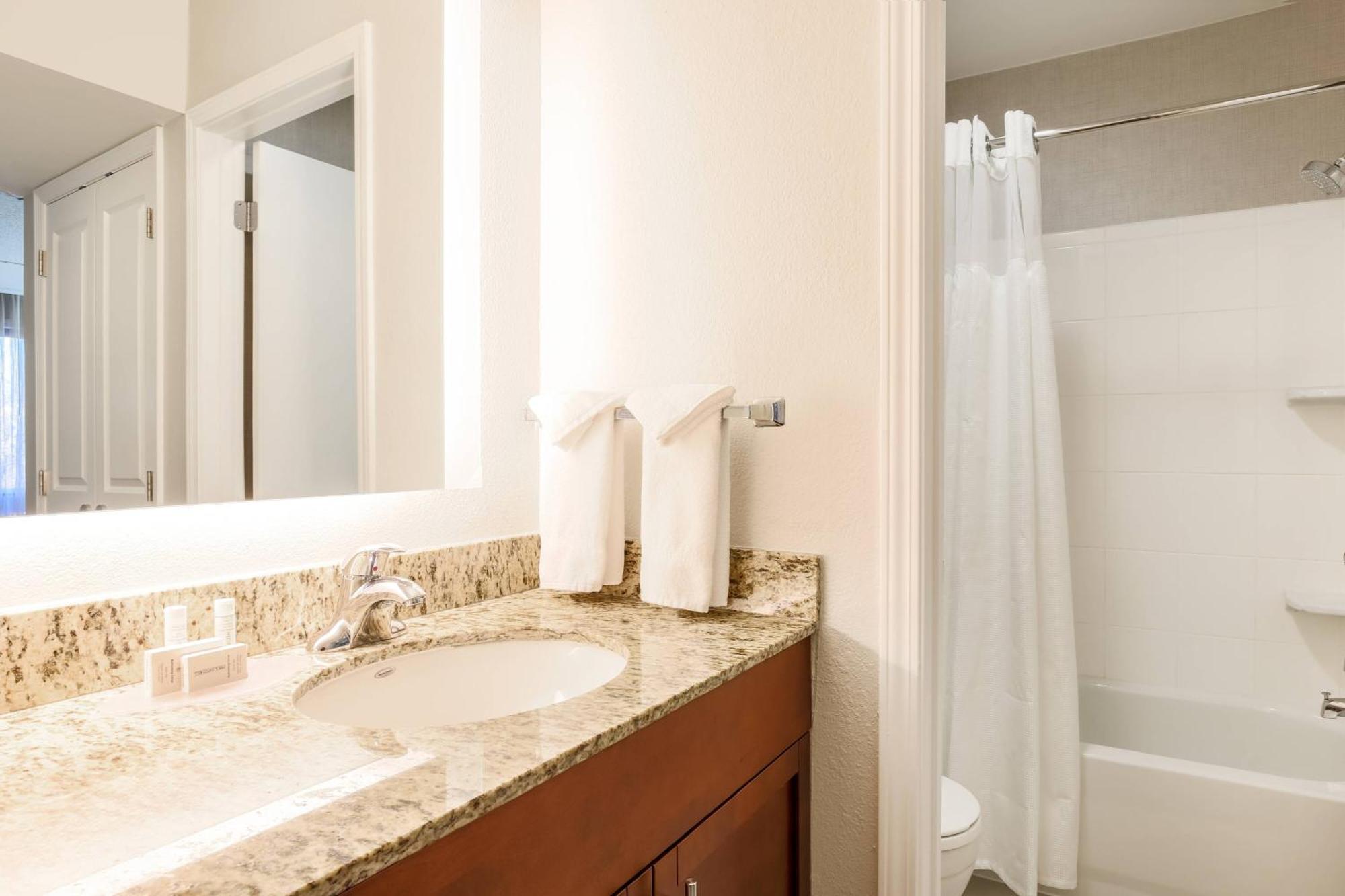 Residence Inn By Marriott Atlanta Cumberland/Galleria Smyrna Exteriér fotografie